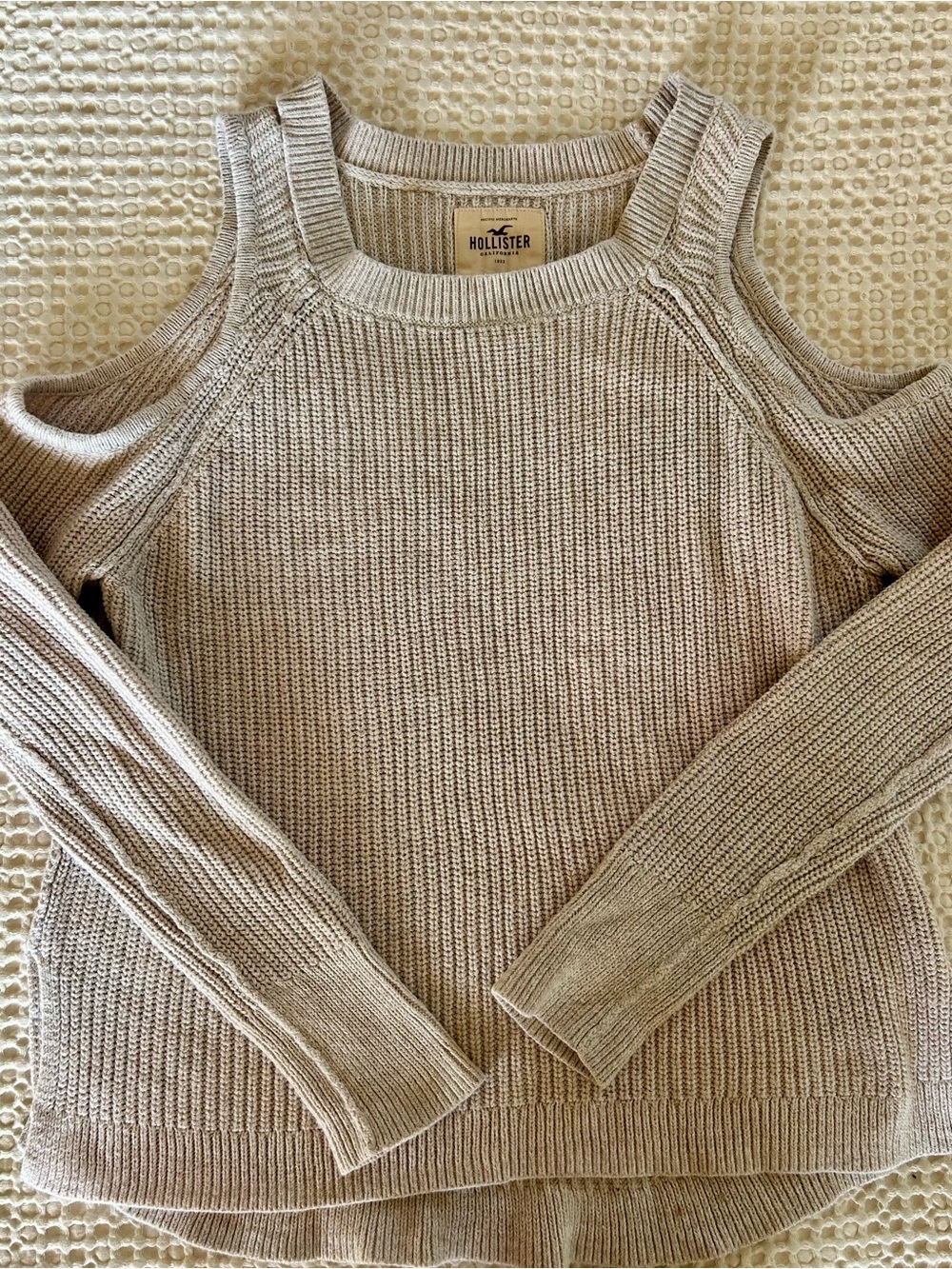 Hollister Beige Cold-Shoulder Ribbed Knit Sweater